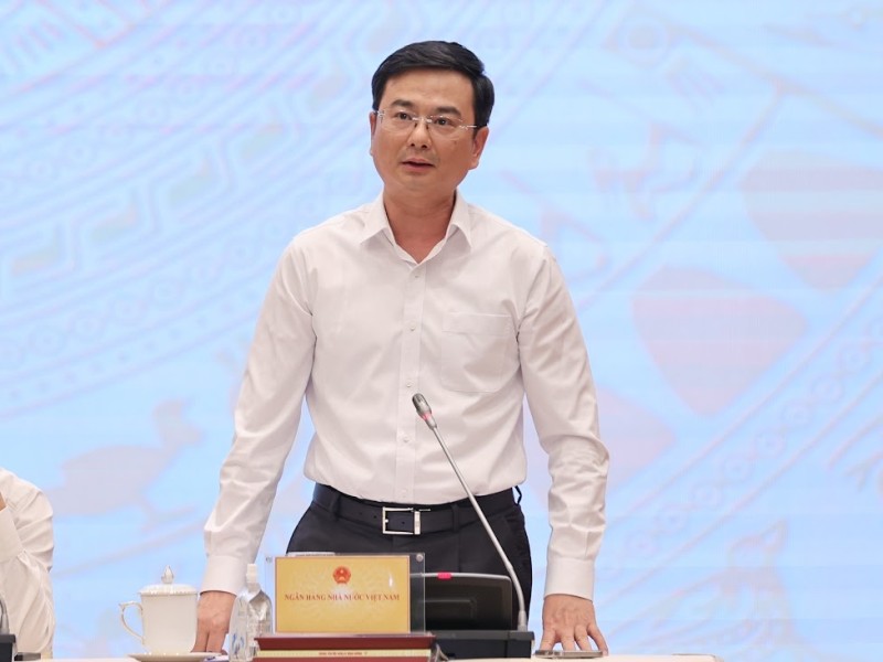 Lãi tiết kiệm lên 8-9%/năm, NHNN yêu cầu không làm xáo trộn lãi suất