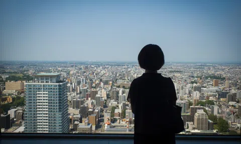 Các gia đình trẻ rời Tokyo do giá nhà tăng cao