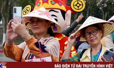 Việt Nam - Trung Quốc mở tuyến du lịch vàng “2 quốc gia - 6 điểm đến”